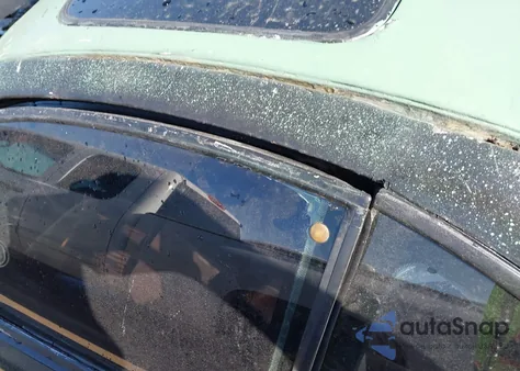 1996 Honda Prelude S from USA, damaged, VIN JHMBA8247TC002205